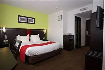 Enzo Metz Sud By Kyriad Direct Otel 2*