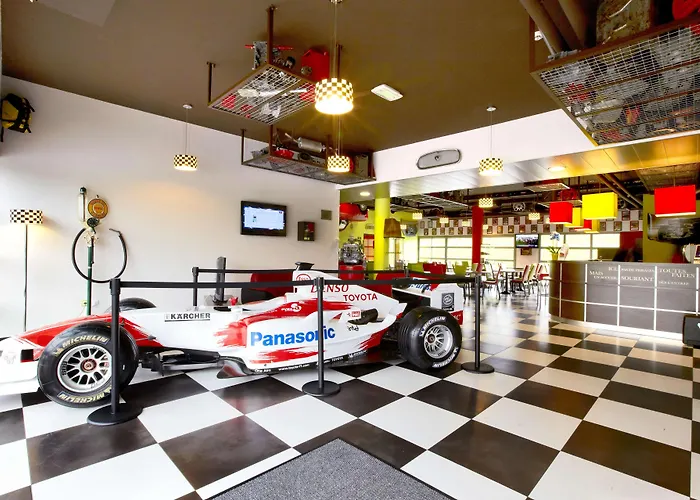 Enzo Metz Sud By Kyriad Direct Hotel