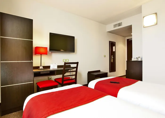 Enzo Metz Sud By Kyriad Direct Hotel