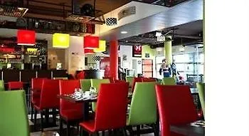 Enzo Metz Sud By Kyriad Direct